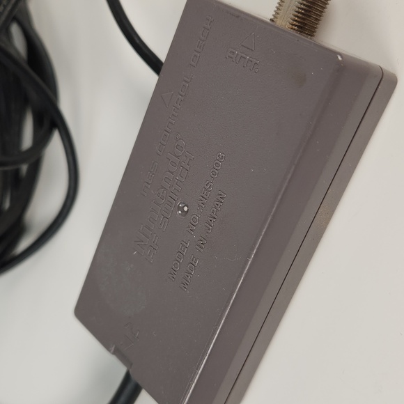 NINTENDO RF SWITCH with 10 foot cord, Vintage 80s gaming - Picture 3 of 7